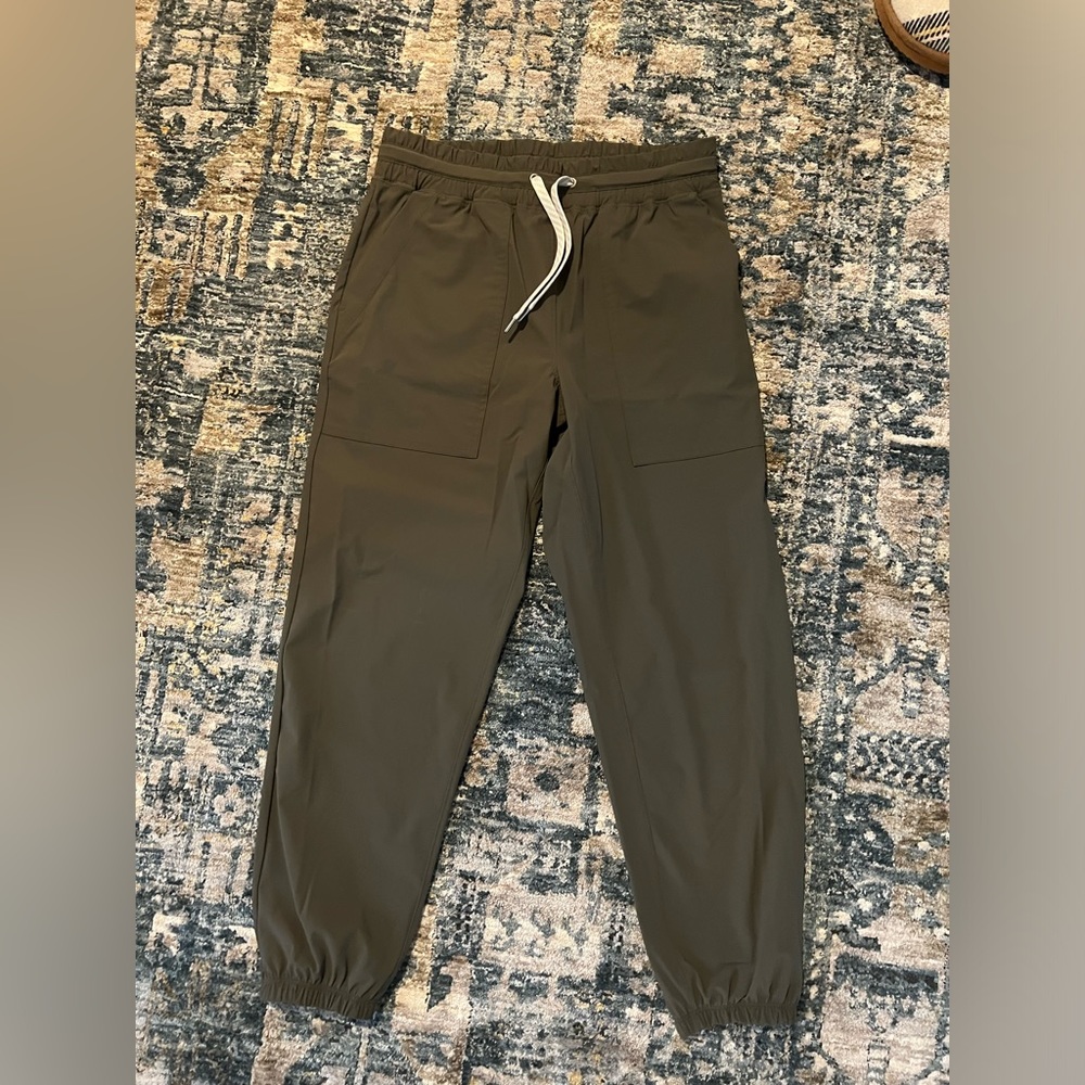 Vuori joggers